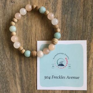 Aromatherapy jewelry: Glass/Wooden beads